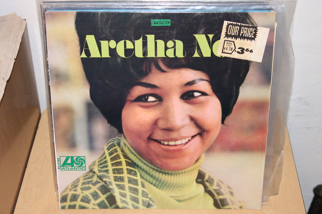 Aretha Franklin ("IMG_5898" by Public Collectors is licensed under CC BY-NC-SA 2.0)